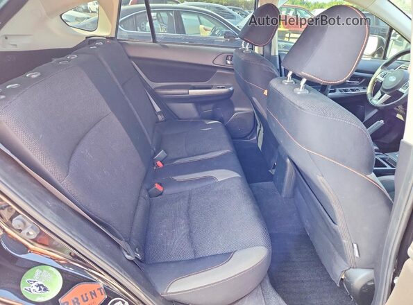 JF2GPADC1GH340503 2016 SUBARU CROSSTREK Black Սալոնի հետևի տեսք
