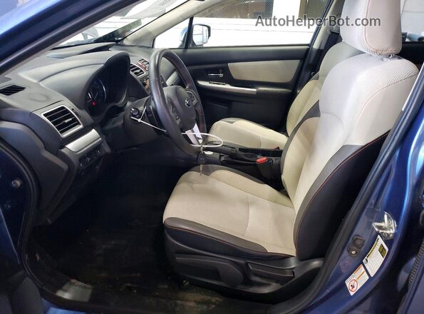 JF2GPADC1H8228169 2017 SUBARU CROSSTREK Blue Вид салону спереду