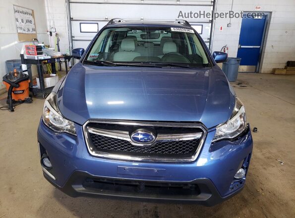JF2GPADC1H8228169 2017 SUBARU CROSSTREK Blue Вид спереду
