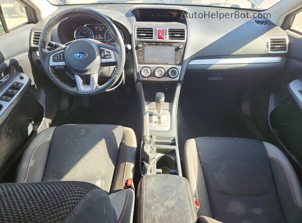 JF2GPADC3H8260153 2017 SUBARU CROSSTREK Угольный Вид панели приборов