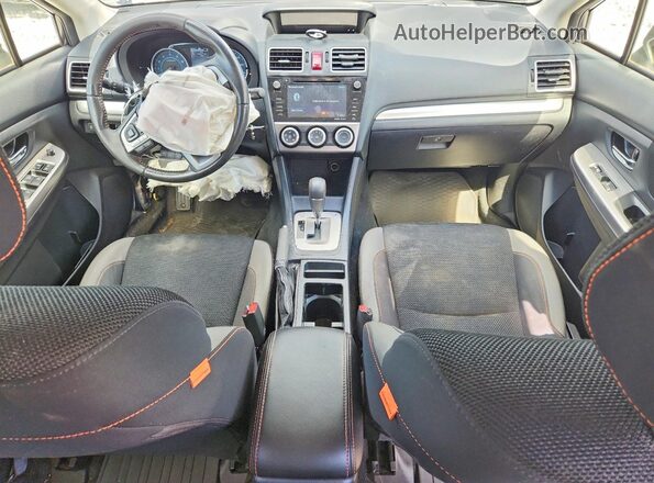 JF2GPADC5GH347549 2016 SUBARU CROSSTREK Charcoal Vista del salpicadero