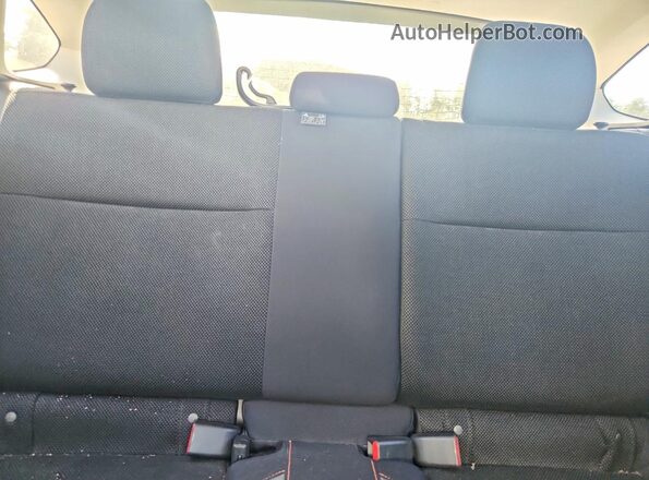 JF2GPADCXG8300968 2016 SUBARU CROSSTREK Silver Widok tylnych siedzeń