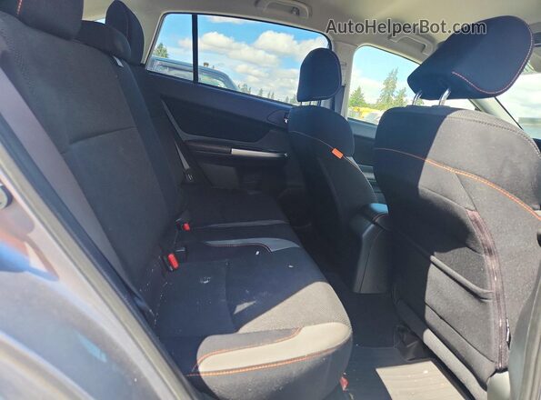 JF2GPADCXG8300968 2016 SUBARU CROSSTREK Silver Widok wnętrza z tyłu
