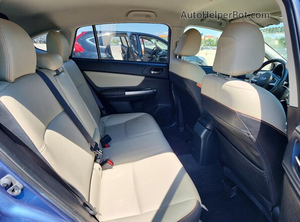 JF2GPAKC9GH319420 2016 SUBARU CROSSTREK Blue Вид задніх сидінь