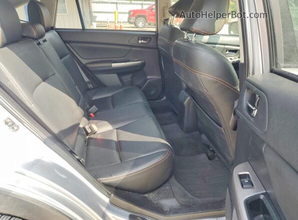 JF2GPANC0G8324307 2016 SUBARU CROSSTREK Silver Հետևի նստատեղերի տեսք