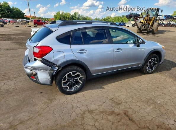 JF2GPANC0H8243129 2017 SUBARU CROSSTREK Silver Trasero derecho