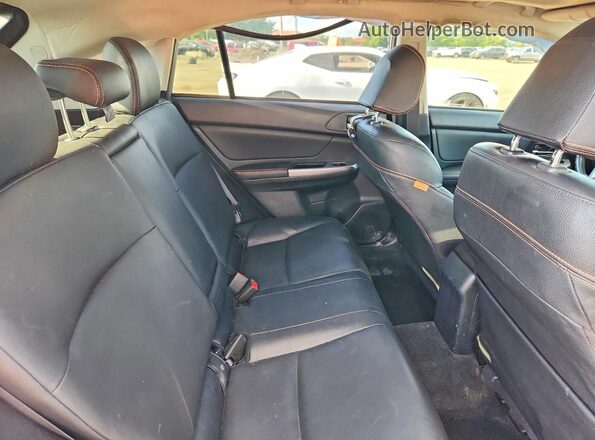 JF2GPANC0H8243129 2017 SUBARU CROSSTREK Silver Vista de los asientos traseros