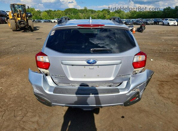 JF2GPANC0H8243129 2017 SUBARU CROSSTREK Silver Vista trasera