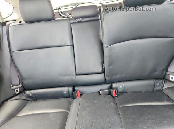 JF2GPANC0HH279113 2017 SUBARU CROSSTREK Beige Widok tylnych siedzeń