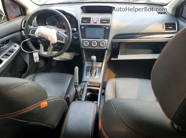 JF2GPANC2G8331758 2016 SUBARU CROSSTREK Серебряный Вид панели приборов
