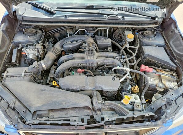 JF2GPANC2H8257629 2017 SUBARU CROSSTREK Blue Vista interior trasera