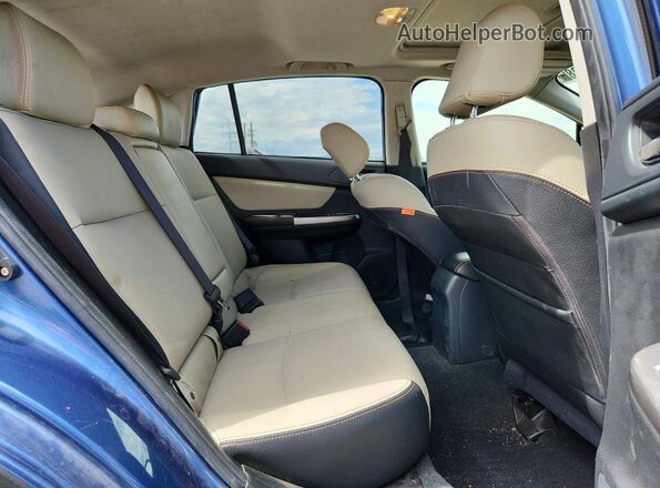 JF2GPANC2H8257629 2017 SUBARU CROSSTREK Blue Vista de los asientos traseros