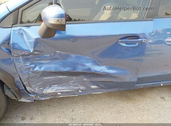 JF2GPANC8G8272845 2016 SUBARU CROSSTREK Синий Вид спереди