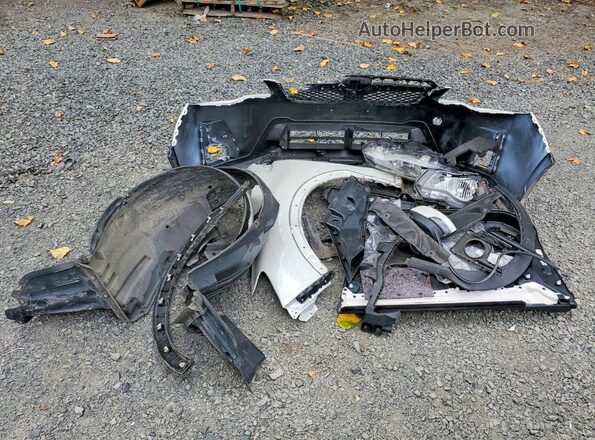 JF2GPANC9H8227480 2017 SUBARU CROSSTREK White 