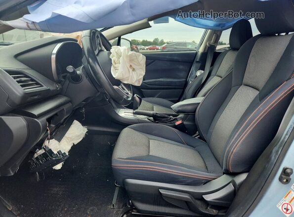 JF2GTABC0JH238003 2018 SUBARU CROSSTREK Blue Front interior view