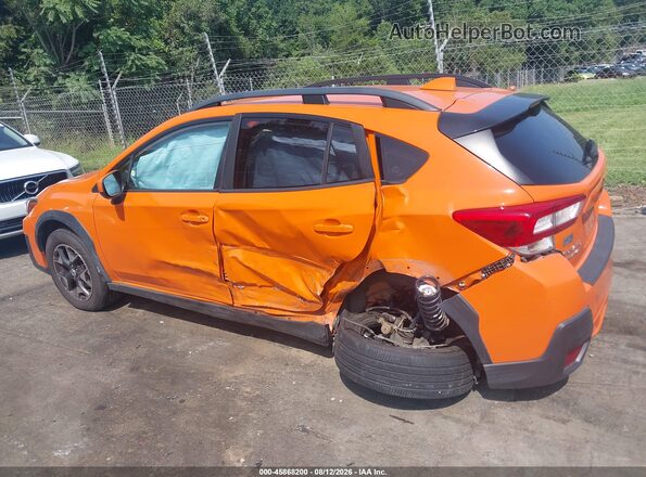 JF2GTABC0JH269803 2018 SUBARU CROSSTREK Orange სალონის 360-გრადუსიანი ხედი