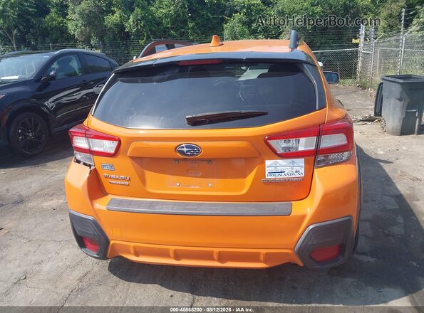 JF2GTABC0JH269803 2018 SUBARU CROSSTREK Orange 