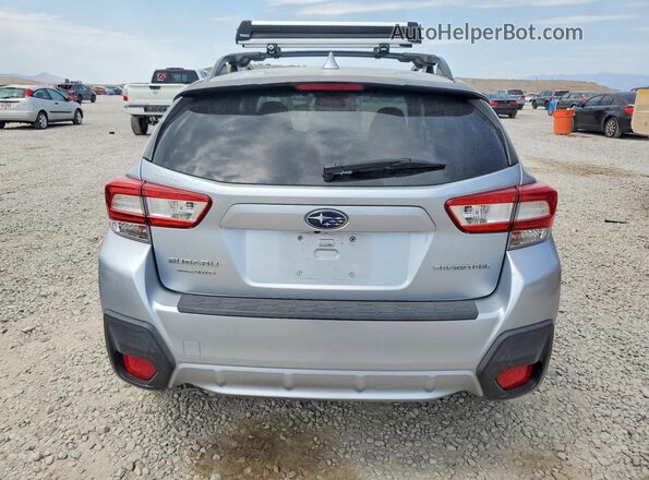 JF2GTABC1JH279062 2018 SUBARU CROSSTREK Silver Vista trasera
