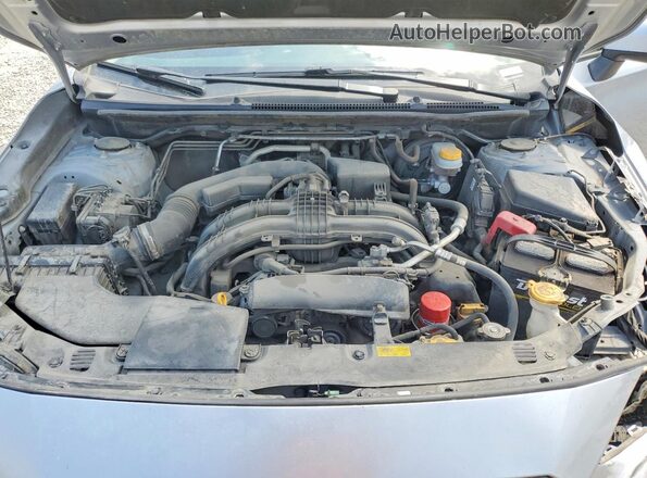 JF2GTABC1JH279062 2018 SUBARU CROSSTREK Silver Vista interior trasera
