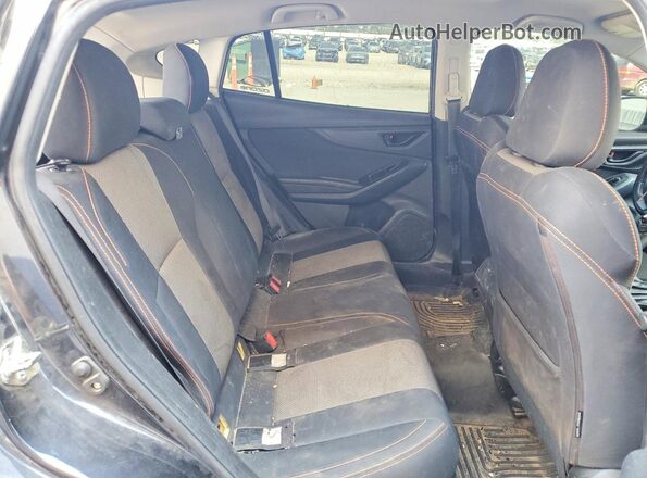 JF2GTABC2J9309776 2018 SUBARU CROSSTREK Black Widok tylnych siedzeń