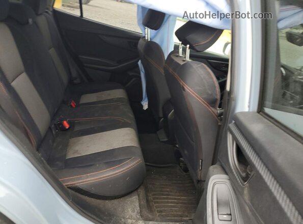 JF2GTABC2JH320718 2018 SUBARU CROSSTREK Синий Вид задних сидений