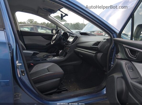 JF2GTABC3JH298602 2018 SUBARU CROSSTREK Синий Вид салона спереди