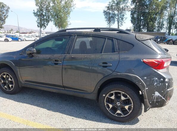 JF2GTABC3JH333493 2018 SUBARU CROSSTREK Black Front view