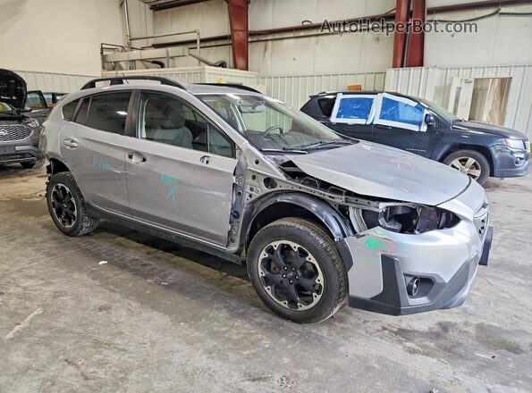 JF2GTABC3P8267388 2023 SUBARU CROSS Silver Widok z przodu