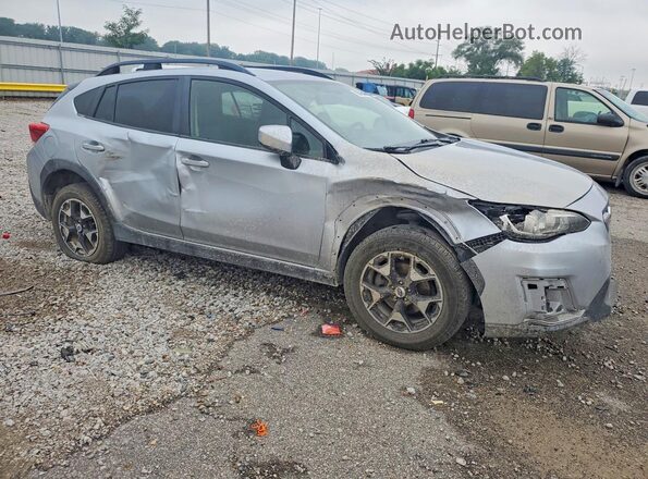 JF2GTABC5JG231280 2018 SUBARU CROSSTREK Silver Delantero derecho