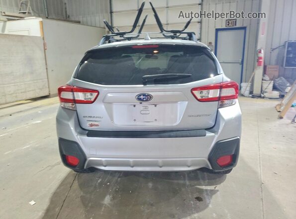 JF2GTABC5JH207877 2018 SUBARU CROSSTREK Silver Vista trasera