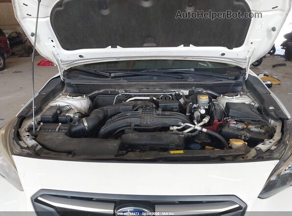 JF2GTABC5JH299847 2018 SUBARU CROSSTREK White Հետևի տեսք