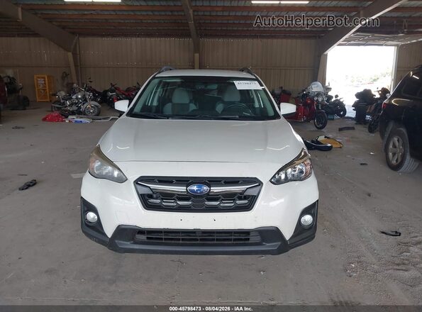 JF2GTABC5JH299847 2018 SUBARU CROSSTREK White Սալոնի հետևի տեսք