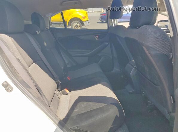 JF2GTABC5MH351739 2021 SUBARU CROSSTREK White Widok wnętrza z tyłu