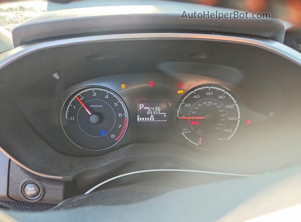 JF2GTABC6JH342303 2018 SUBARU CROSSTREK Белый Вид задних сидений