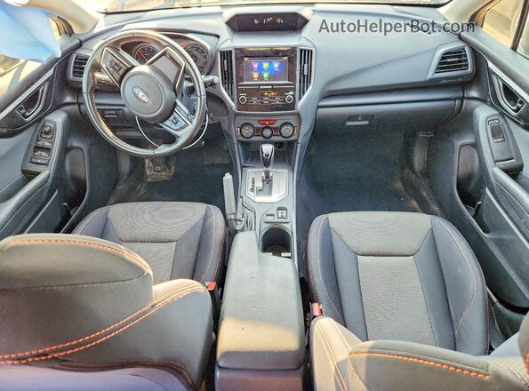 JF2GTABC6JH342303 2018 SUBARU CROSSTREK Белый Вид щитка приборов
