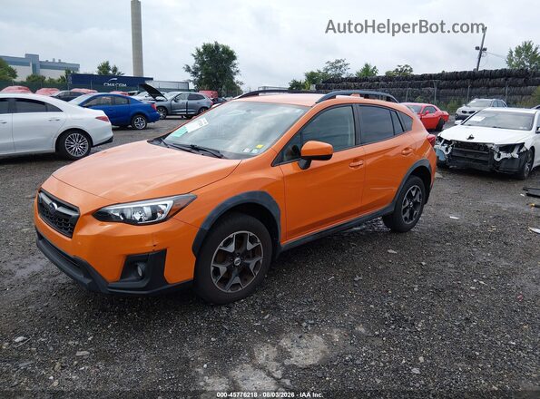 JF2GTABC7JH317300 2018 SUBARU CROSSTREK Оранжевый Передняя левая четверть