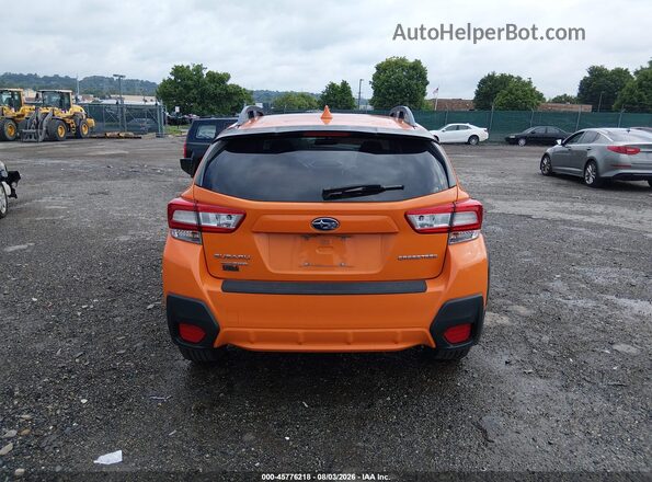 JF2GTABC7JH317300 2018 SUBARU CROSSTREK Оранжевый 