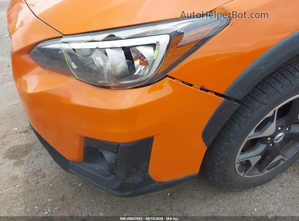 JF2GTABC7JH336932 2018 SUBARU CROSSTREK Orange Vista frontal