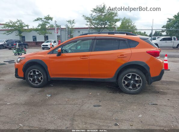 JF2GTABC7JH336932 2018 SUBARU CROSSTREK Orange Vista interior de 360 grados