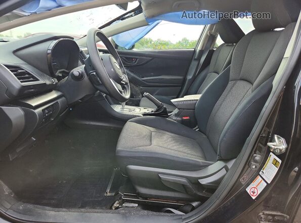 JF2GTABC8L8203065 2020 SUBARU CROSSTREK Черный Вид салона спереди