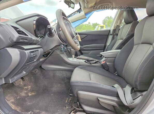 JF2GTABC9K8334147 2019 SUBARU CROSSTREK Серебряный Вид салона спереди