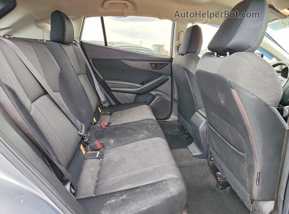 JF2GTABC9K8334147 2019 SUBARU CROSSTREK Серебряный Вид задней части салона