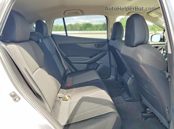 JF2GTABCXM8345094 2021 SUBARU CROSSTREK Серебряный Вид задней части салона
