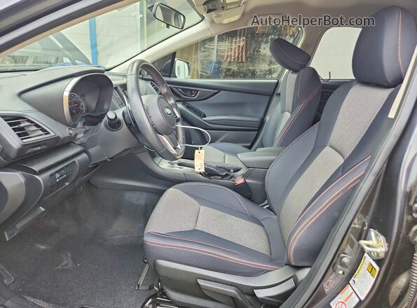 JF2GTACC2KH367909 2019 SUBARU CROSSTREK Серый Вид салона спереди