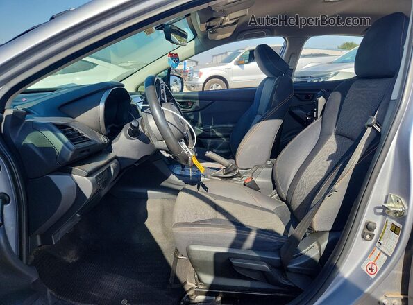 JF2GTACC3K8248413 2019 SUBARU CROSSTREK Silver Widok wnętrza z przodu
