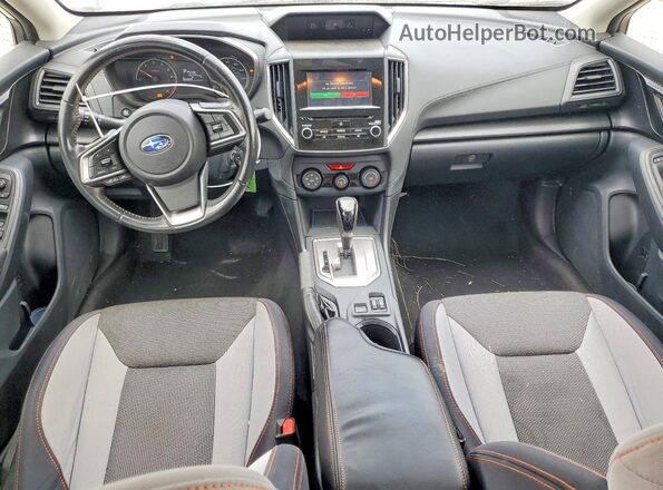 JF2GTACC3KH290399 2019 SUBARU CROSSTREK Белый Вид панели приборов