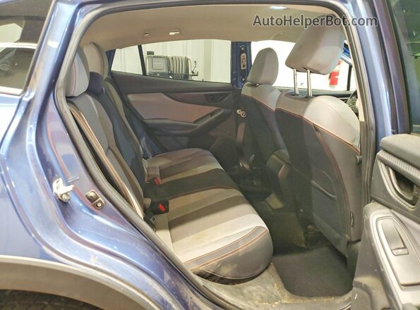 JF2GTACC3L9266101 2020 SUBARU CROSSTREK Blue Rear interior view