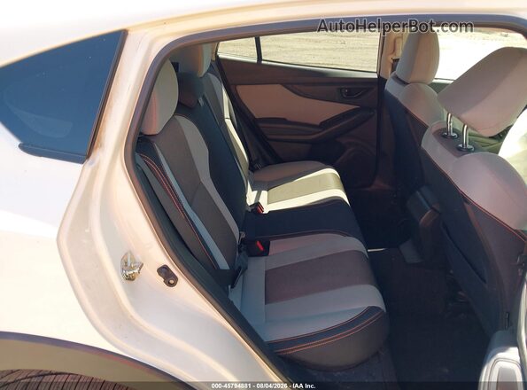 JF2GTACC5K8233685 2019 SUBARU CROSSTREK White Вид наклейки з VIN-кодом
