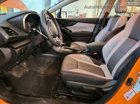 JF2GTACC6K8255498 2019 SUBARU CROSSTREK Orange Widok wnętrza z przodu