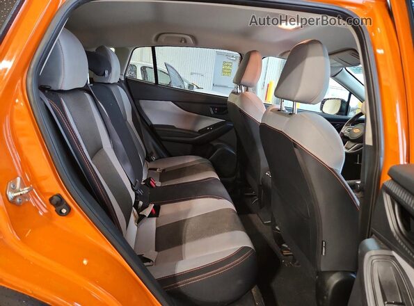 JF2GTACC6K8255498 2019 SUBARU CROSSTREK Orange Widok wnętrza z tyłu